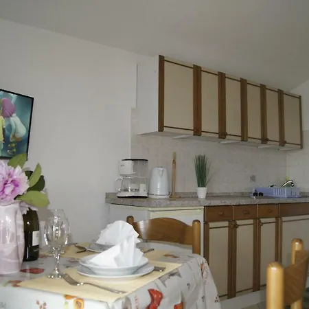 Popovic Apartment *
